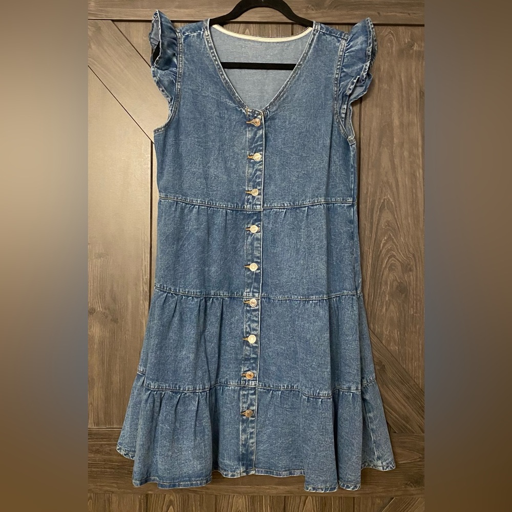 Tiered Shein Frenchy button down sleeveless Blue Denim dress, NWOT, sz L